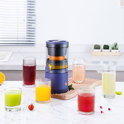 Cordless Citrus Fruit Juicer 45W USB Rechargeable Juicing Cup with Stainless Steel Blades