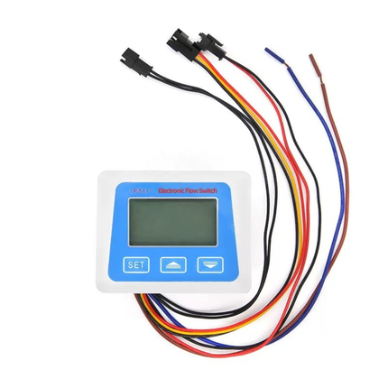 Compact Digital Water Flow Sensor with Threaded Connection & Display