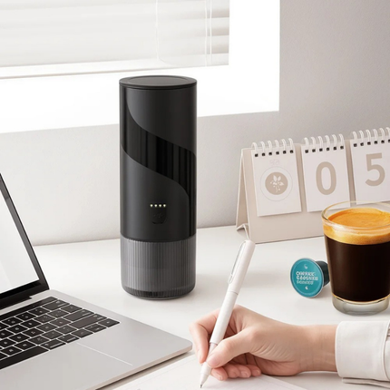 Mini Portable USB Coffee Machine for Capsules & Ground Coffee, 16–20 Bar, 0.6L Water Tank