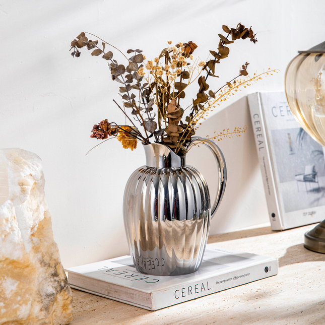 Luxury Mirrored Stainless Steel Vase – Decorative 1.6L Flower Vase & Cold Water Pitcher for Home, Weddings, and Events