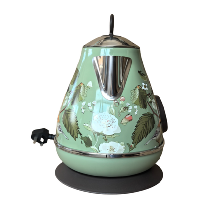 1.8L Stainless Steel Electric Kettle 1800W Retro Design with Temperature Gauge