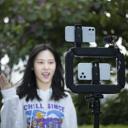 Rechargeable Handheld LED Ring Light Video Rig 20W Bi-Colour 2500–8500K with Phone Mount