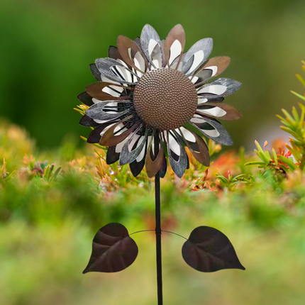 Outdoor Metal Kinetic Flower Wind Spinner – Weather-Resistant Garden and Yard Decor