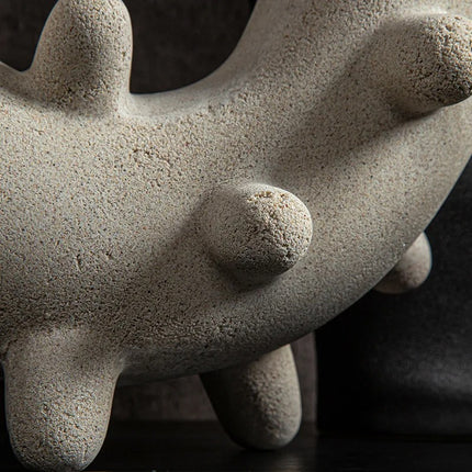 Resin Coastal Sea Cucumber Sculpture for Tabletop Ocean Décor