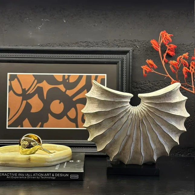 Scallop Design Decorative Flower Vase Resin Modern Home Decor Accent 33x12x26cm
