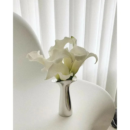Stainless Steel Decorative Vase with Mirror Finish and Petal-Shaped Opening for Modern Home Décor