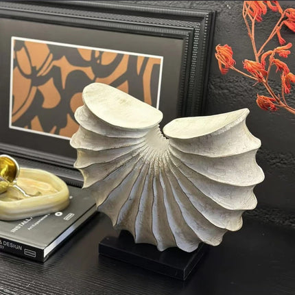 Scallop Design Decorative Flower Vase Resin Modern Home Decor Accent 33x12x26cm