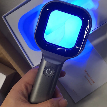 Portable LED Wood Lamp Examination Light with 2x Magnifying Lens, Rechargeable Handheld Design