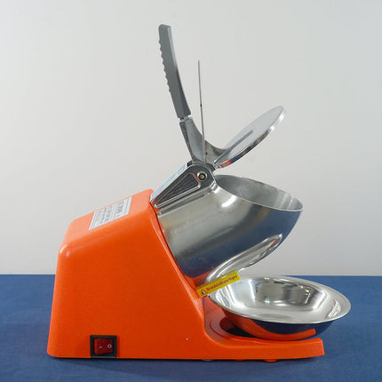 Portable Ice Crusher 65kg/hr – 4-Blade 300W Motor, Plastic & Aluminum Build