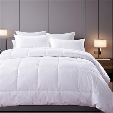 Premium 100% Cotton Quilt Comforter Lightweight Hotel-Style Minimalist Bedding